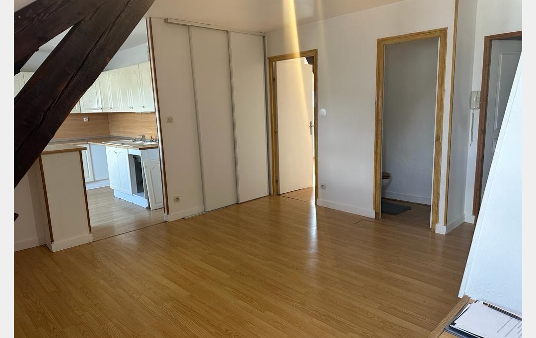 Annonces NEVERS : Appartement | NEVERS (58000) | 39 m2 | 550 € 