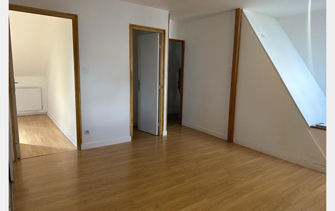 Annonces NEVERS : Appartement | NEVERS (58000) | 39 m2 | 550 € 